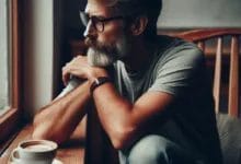 تعزَّ بأهلِ البلاءِ